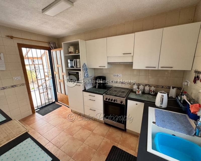 Finca/Casa Rural de 3 habitaciones en Catral en venta con piscina - 179.995 € (Ref: 9981413)