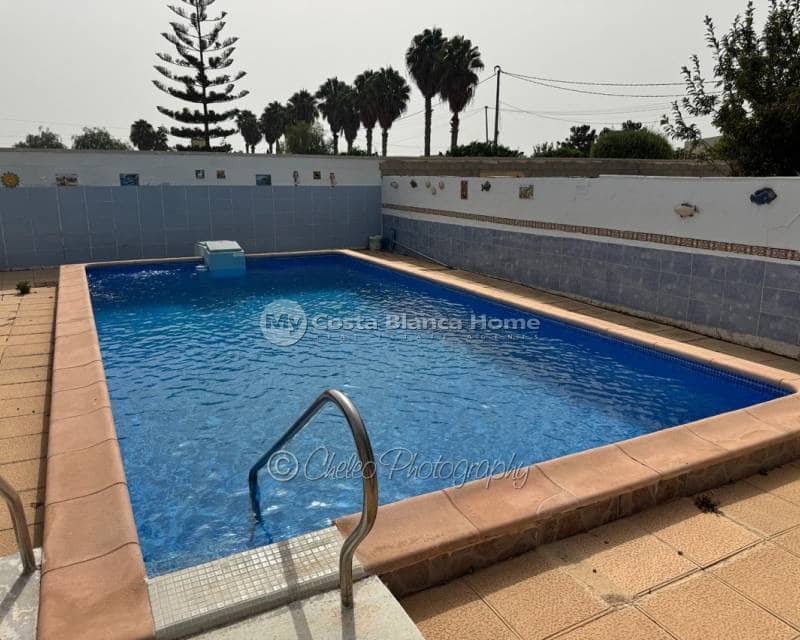 Finca/Casa Rural de 3 habitaciones en Catral en venta con piscina - 179.995 € (Ref: 9981413)