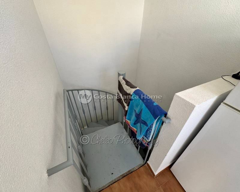 2 slaapkamer Appartement te koop in Catral met zwembad - € 119.950 (Ref: 9985694)