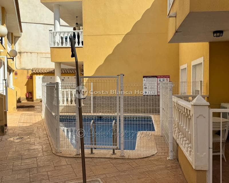 2 slaapkamer Appartement te koop in Catral met zwembad - € 119.950 (Ref: 9985694)