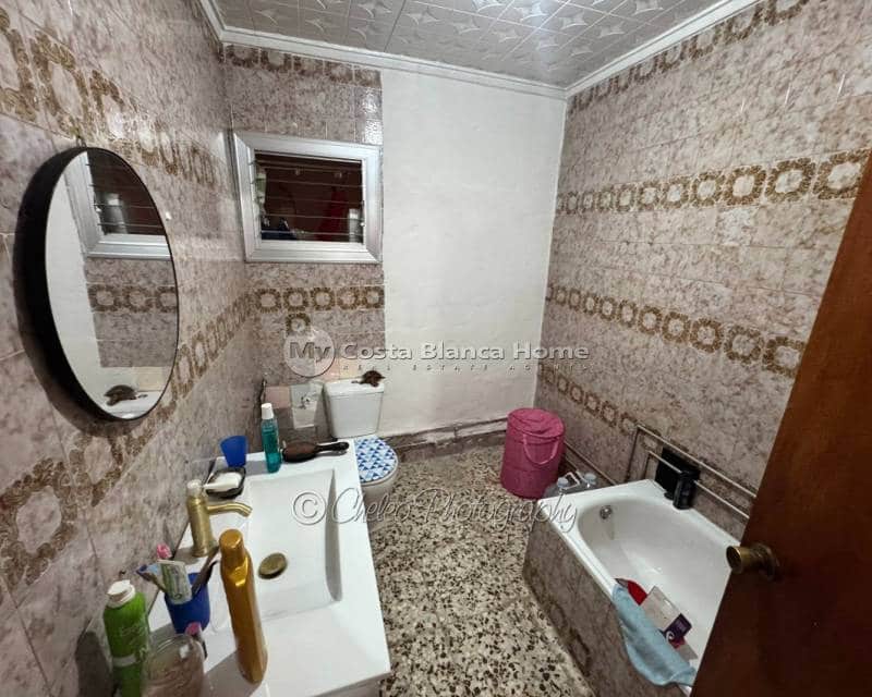 4 quarto Quinta/Casa Rural para venda em Crevillente / Crevillent - 149 000 € (Ref: 9996336)