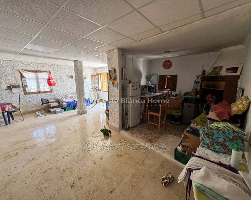 4 quarto Quinta/Casa Rural para venda em Crevillente / Crevillent - 149 000 € (Ref: 9996336)