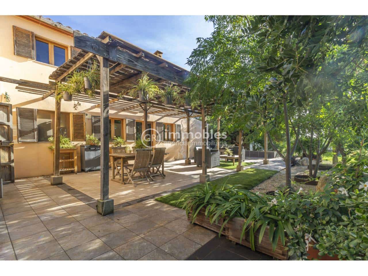 2 bedroom Finca/Country House for sale in Alaro with garage - € 695,000 (Ref: 9437934)