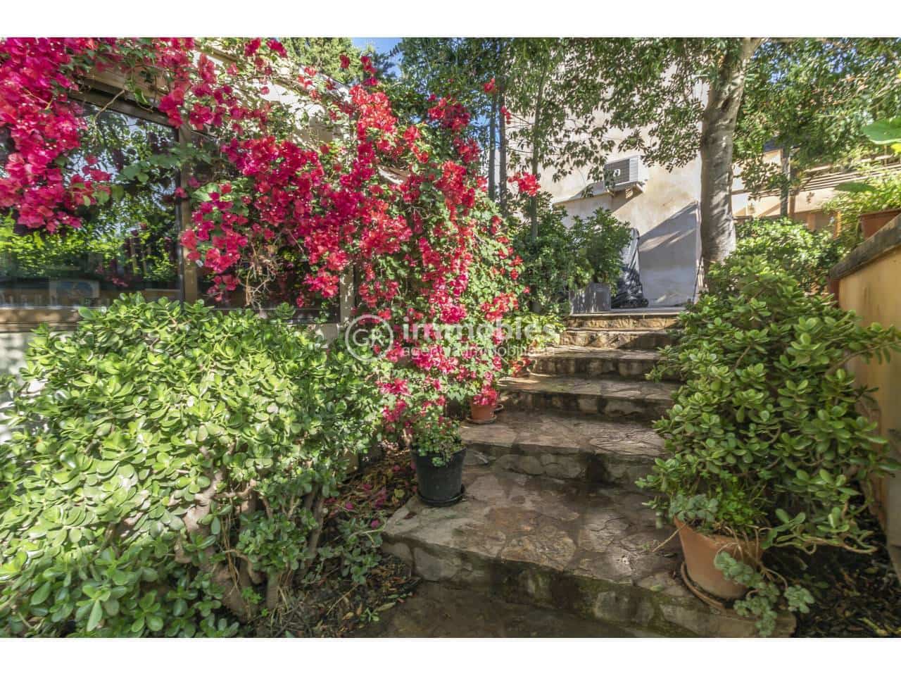 2 bedroom Finca/Country House for sale in Alaro with garage - € 695,000 (Ref: 9437934)