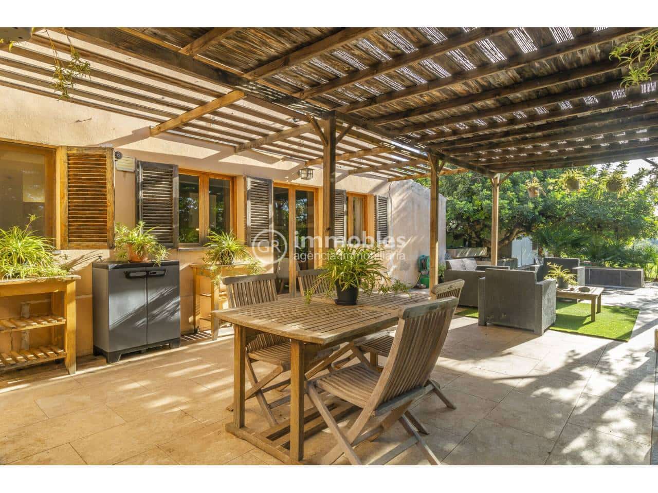 2 bedroom Finca/Country House for sale in Alaro with garage - € 695,000 (Ref: 9437934)