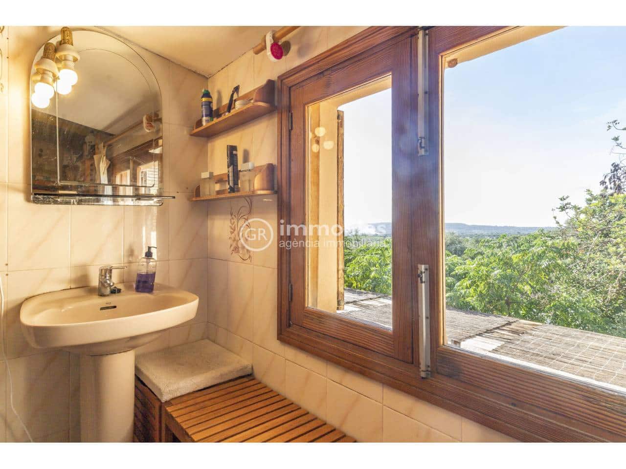 2 bedroom Finca/Country House for sale in Alaro with garage - € 695,000 (Ref: 9437934)