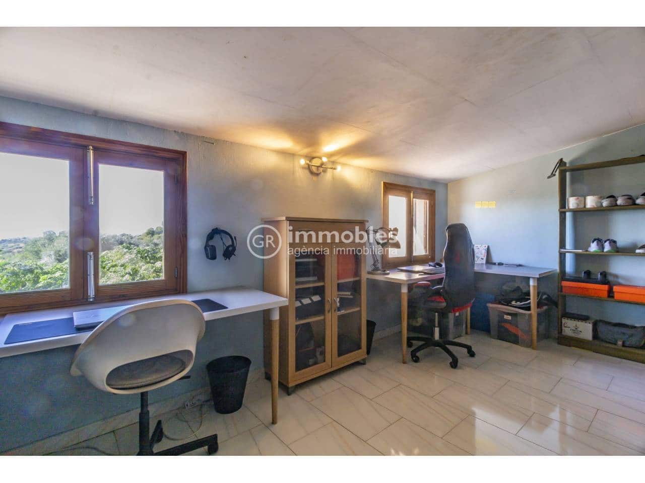 2 bedroom Finca/Country House for sale in Alaro with garage - € 695,000 (Ref: 9437934)