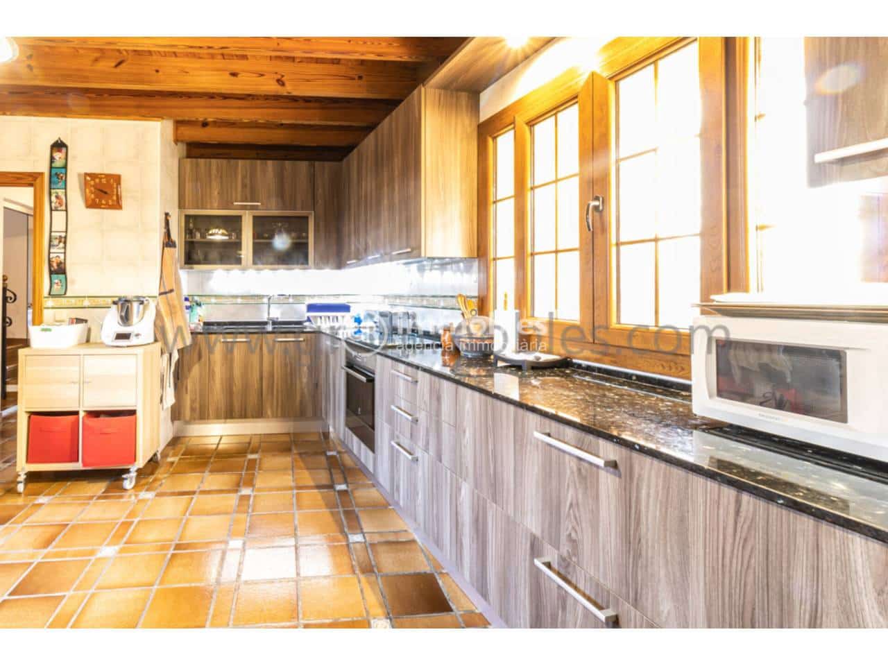 3 Zimmer Haus zu verkaufen in Lloseta mit Garage - 460.000 € (Ref: 9437935)