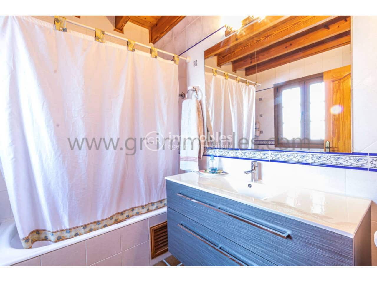 3 Zimmer Haus zu verkaufen in Lloseta mit Garage - 460.000 € (Ref: 9437935)