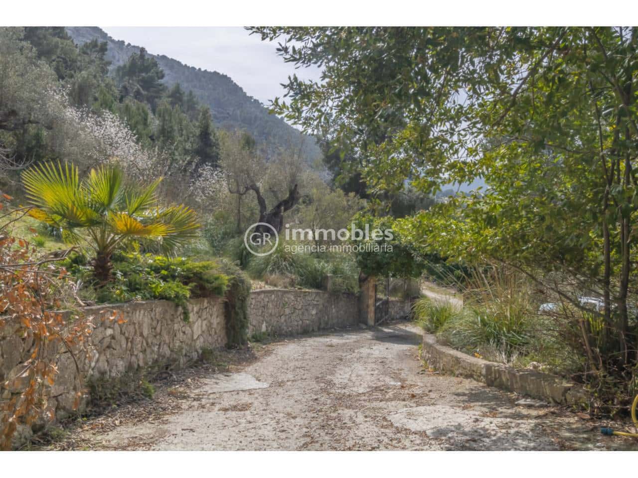 3 slaapkamer Finca/Landhuis te koop in Orient - € 400.000 (Ref: 9437937)