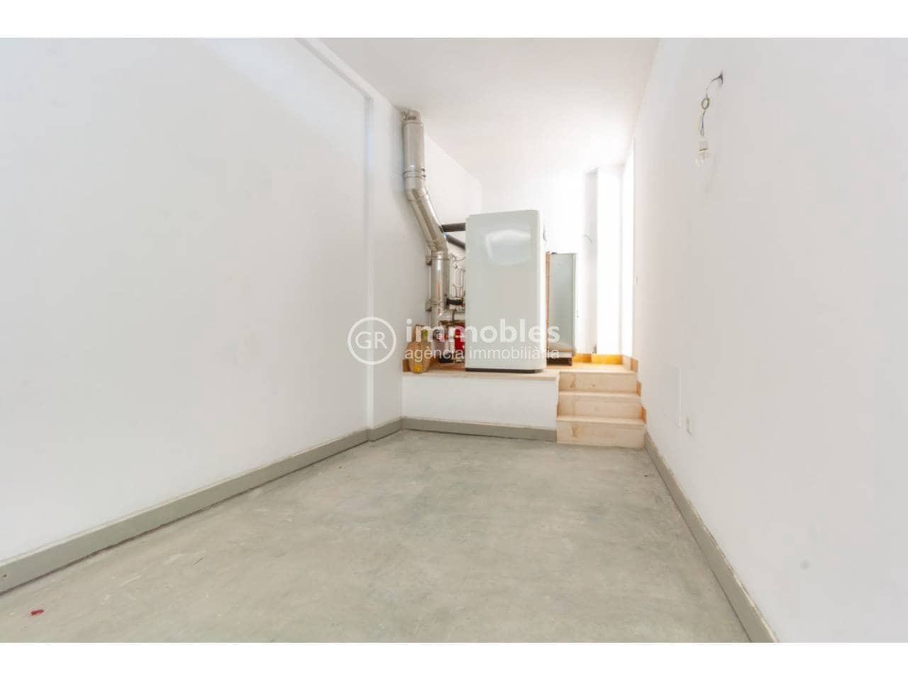 3 bedroom Semi-detached Villa for sale in Alaro with pool garage - € 980,000 (Ref: 9437941)