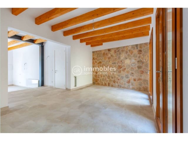 3 sypialnia Dom blizniak na sprzedaż w Alaró z basenem garażem - 980 000 € (Ref: 9437941)