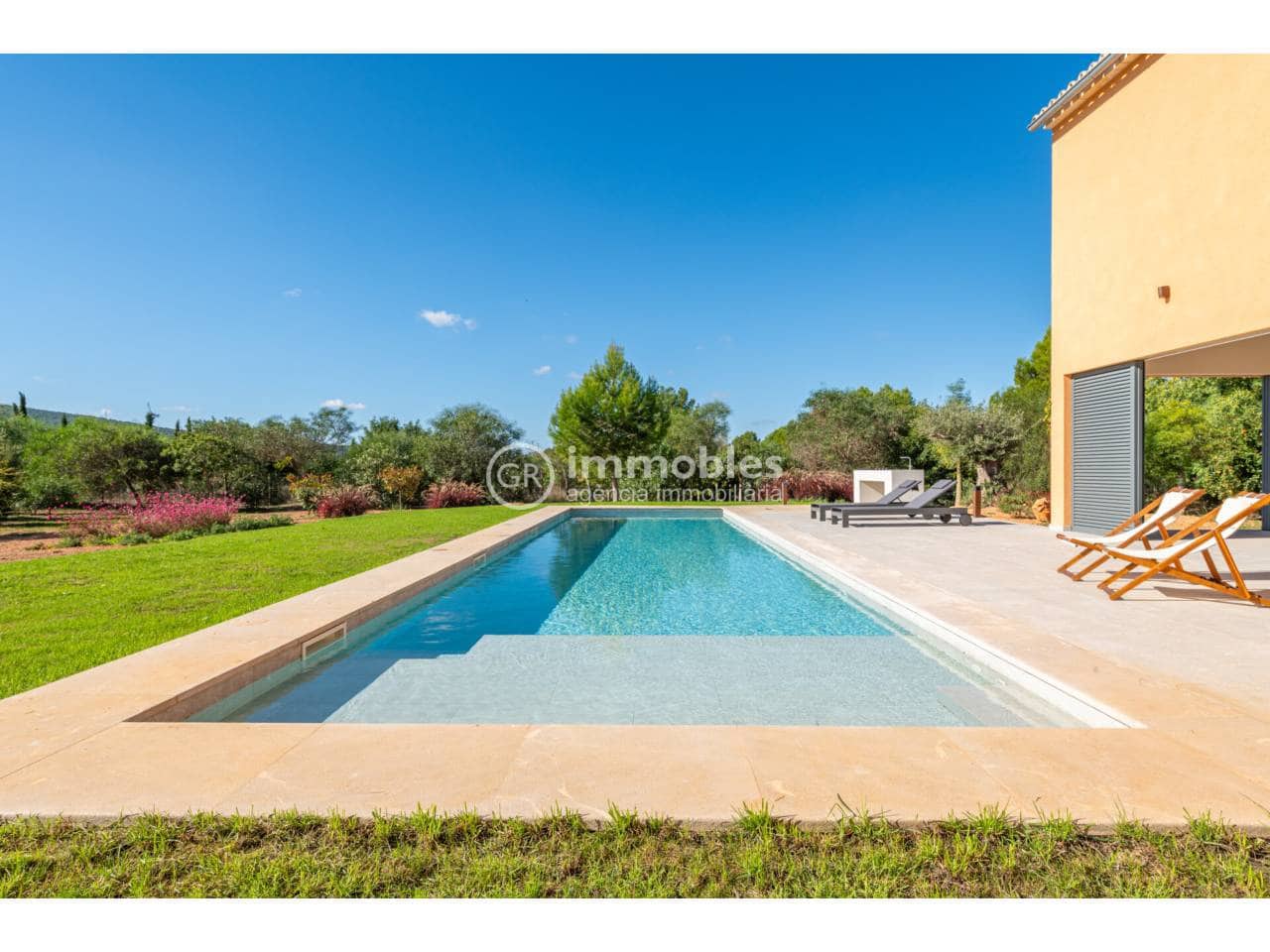 6 bedroom Villa for sale in Santa Maria del Cami with pool garage - € 5,500,000 (Ref: 9437946)
