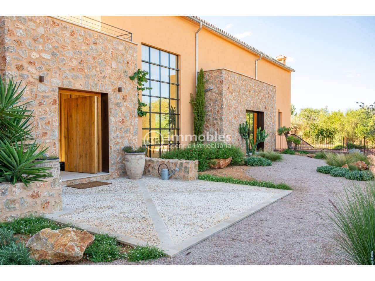 6 bedroom Villa for sale in Santa Maria del Cami with pool garage - € 5,500,000 (Ref: 9437946)