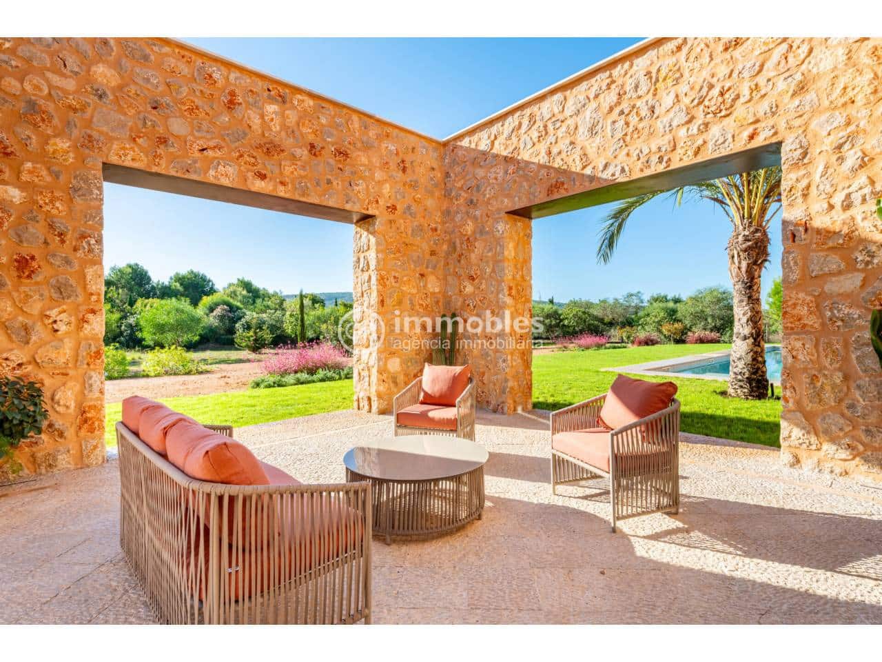 6 bedroom Villa for sale in Santa Maria del Cami with pool garage - € 5,500,000 (Ref: 9437946)
