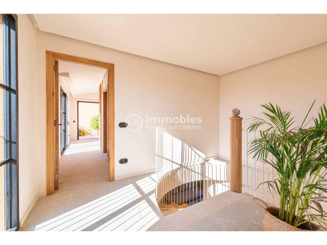 6 bedroom Villa for sale in Santa Maria del Cami with pool garage - € 5,500,000 (Ref: 9437946)