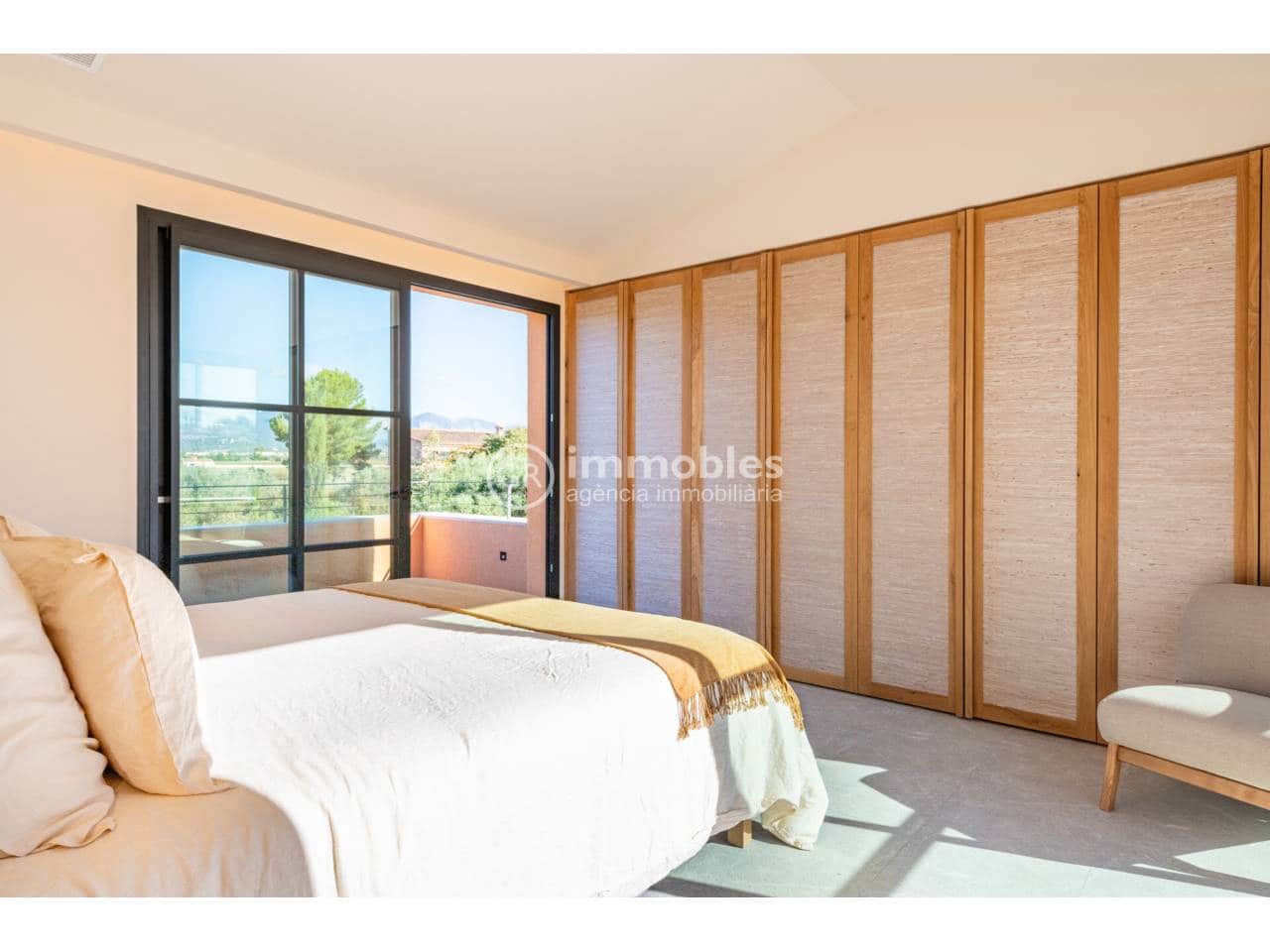 6 bedroom Villa for sale in Santa Maria del Cami with pool garage - € 5,500,000 (Ref: 9437946)