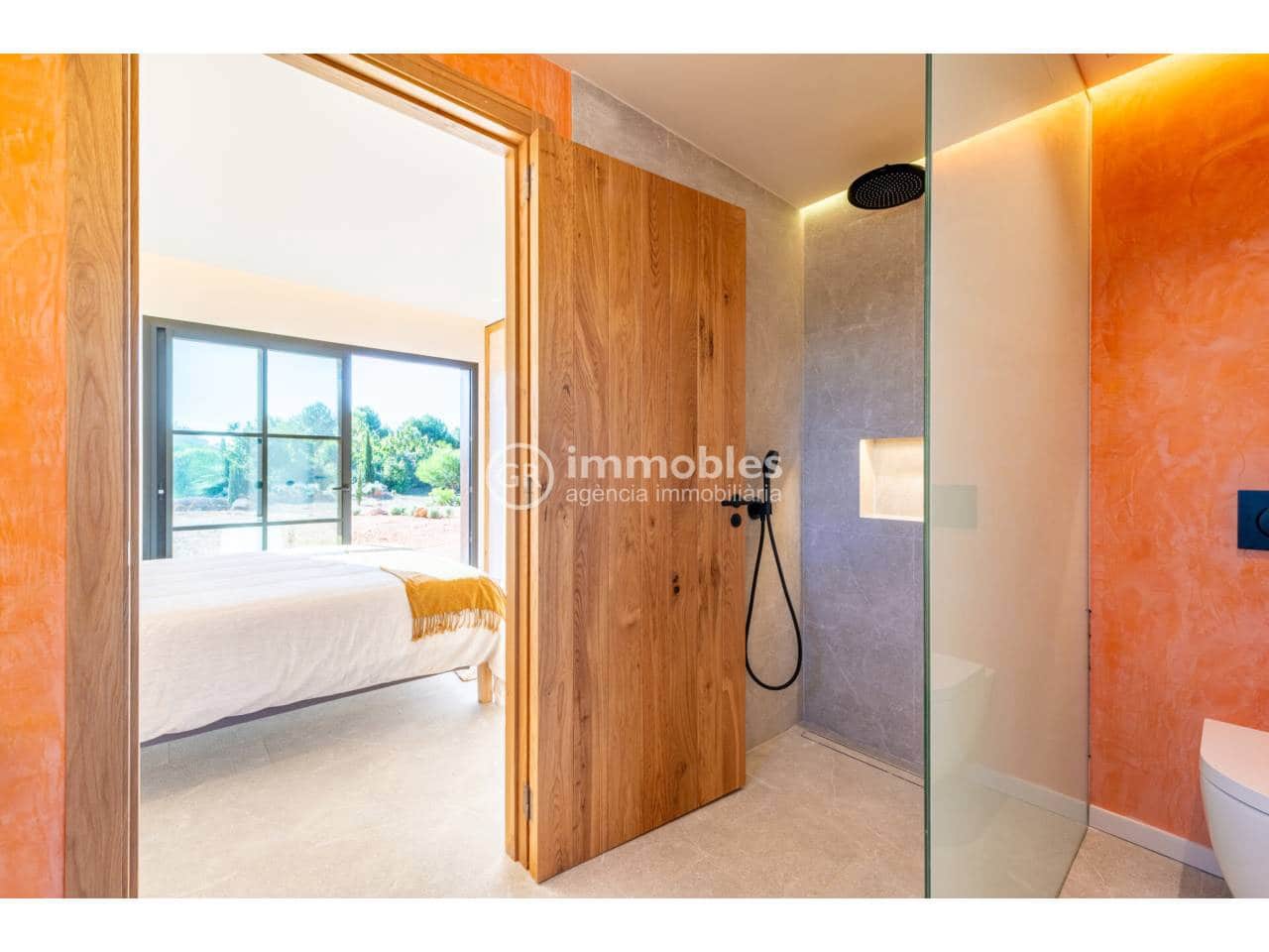 6 bedroom Villa for sale in Santa Maria del Cami with pool garage - € 5,500,000 (Ref: 9437946)