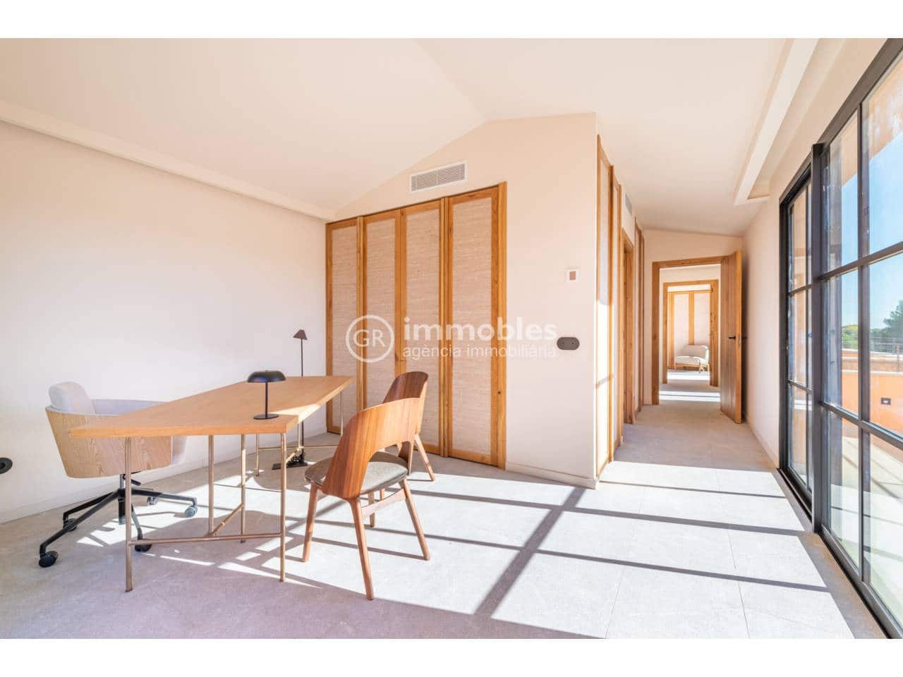 6 bedroom Villa for sale in Santa Maria del Cami with pool garage - € 5,500,000 (Ref: 9437946)