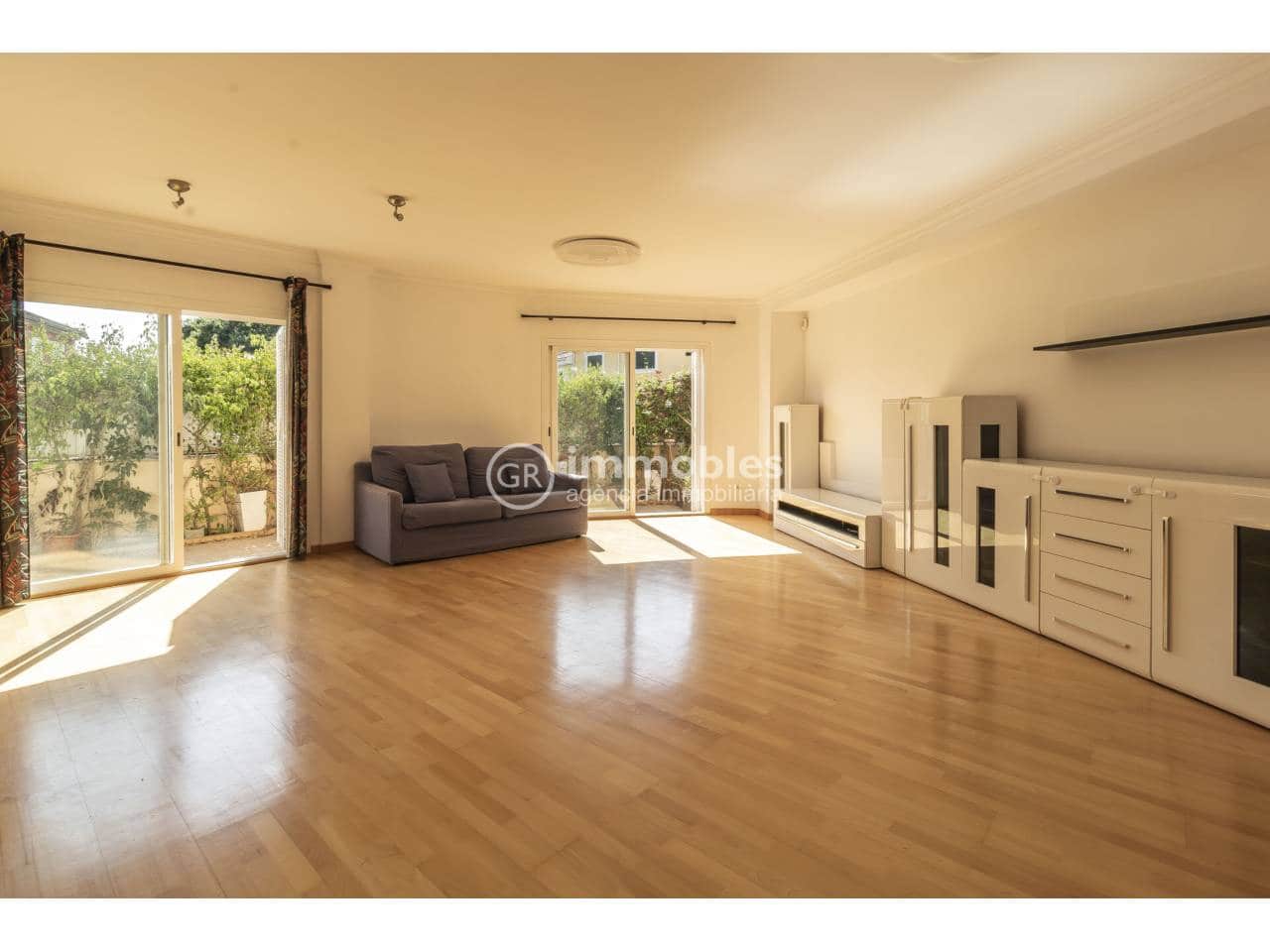 4 camera da letto Villetta a Schiera in vendita in Palma de Mallorca con piscina garage - 790.000 € (Rif: 9437947)