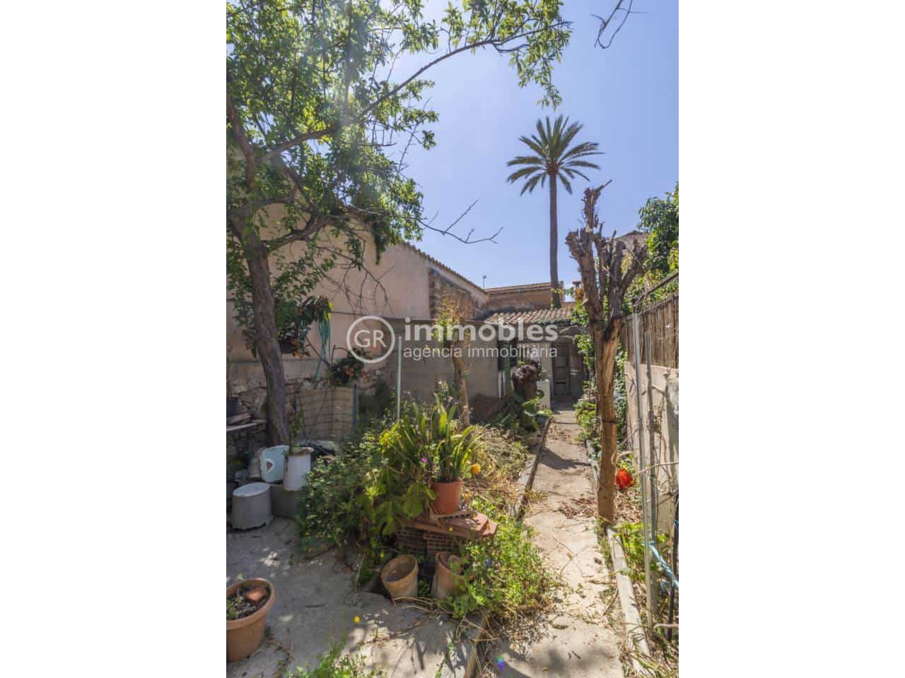 4 bedroom Townhouse for sale in Binissalem - € 450,000 (Ref: 9437948)
