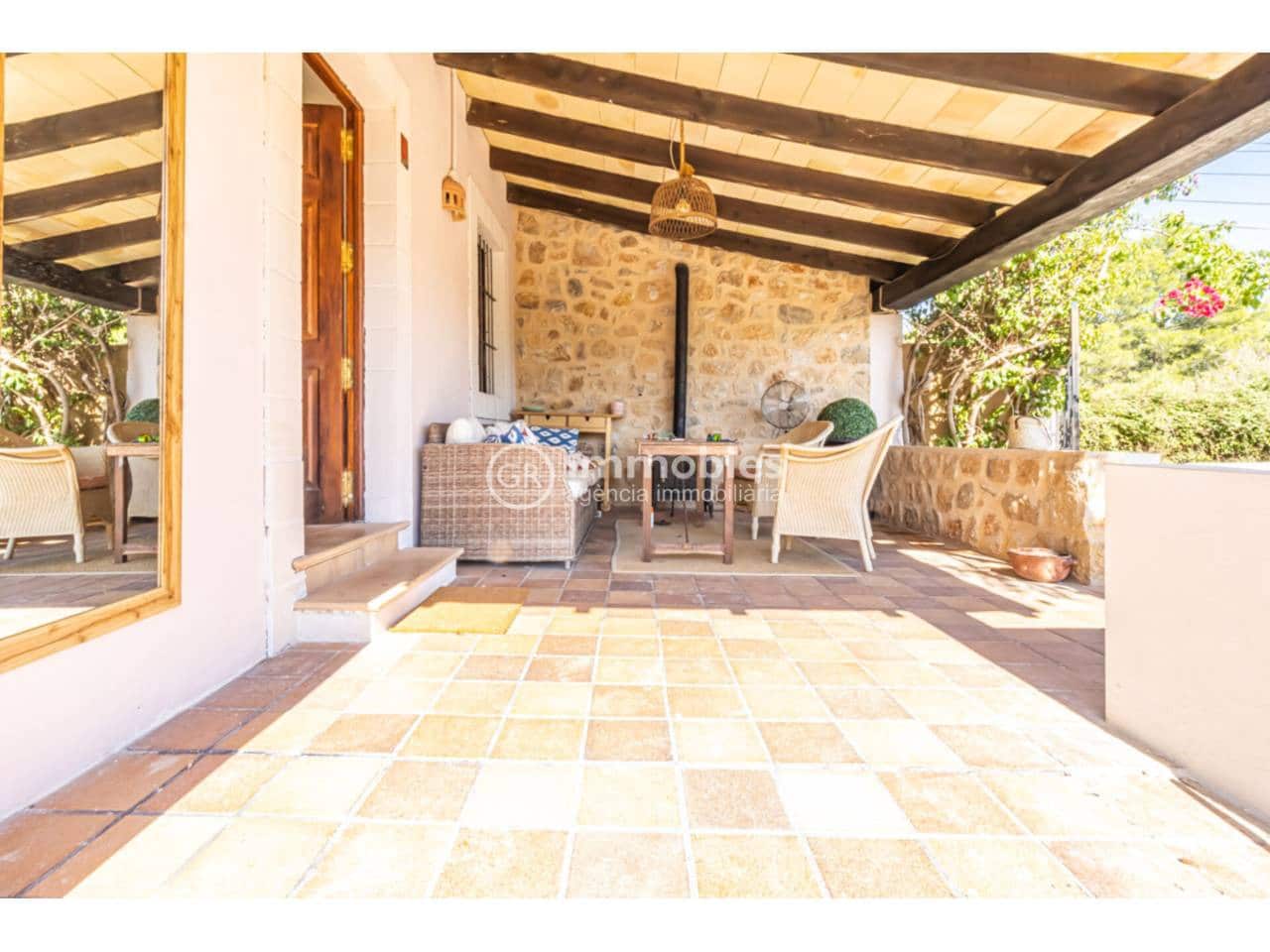 4 bedroom Finca/Country House for sale in Alaro with pool - € 775,000 (Ref: 9437949)