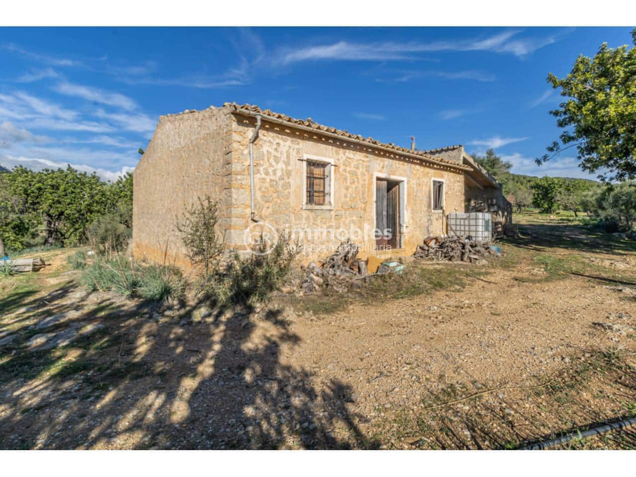 Finca/Country House for sale in Alaro - € 2,220,000 (Ref: 9437950)