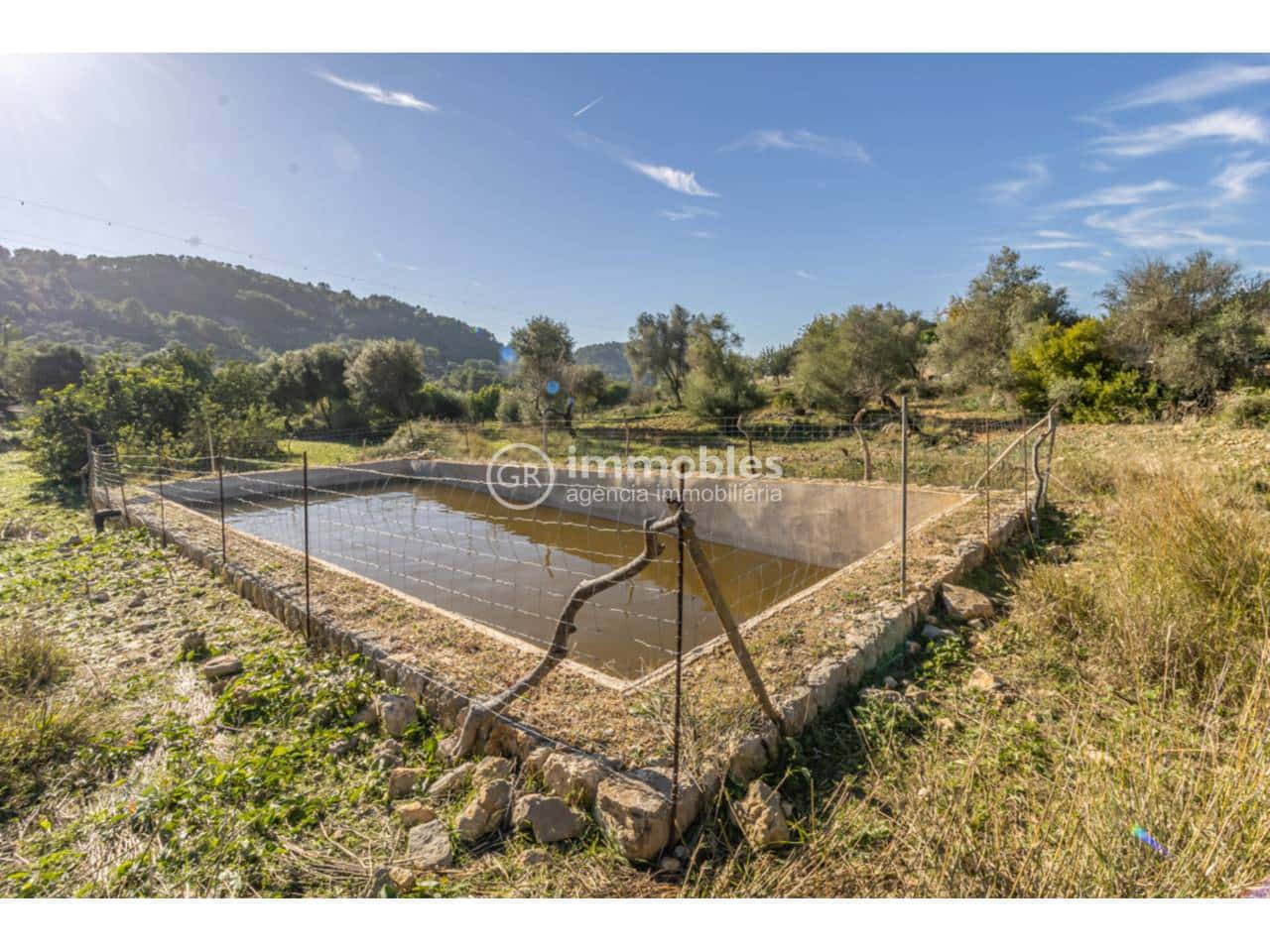 Finca/Country House for sale in Alaro - € 2,220,000 (Ref: 9437950)