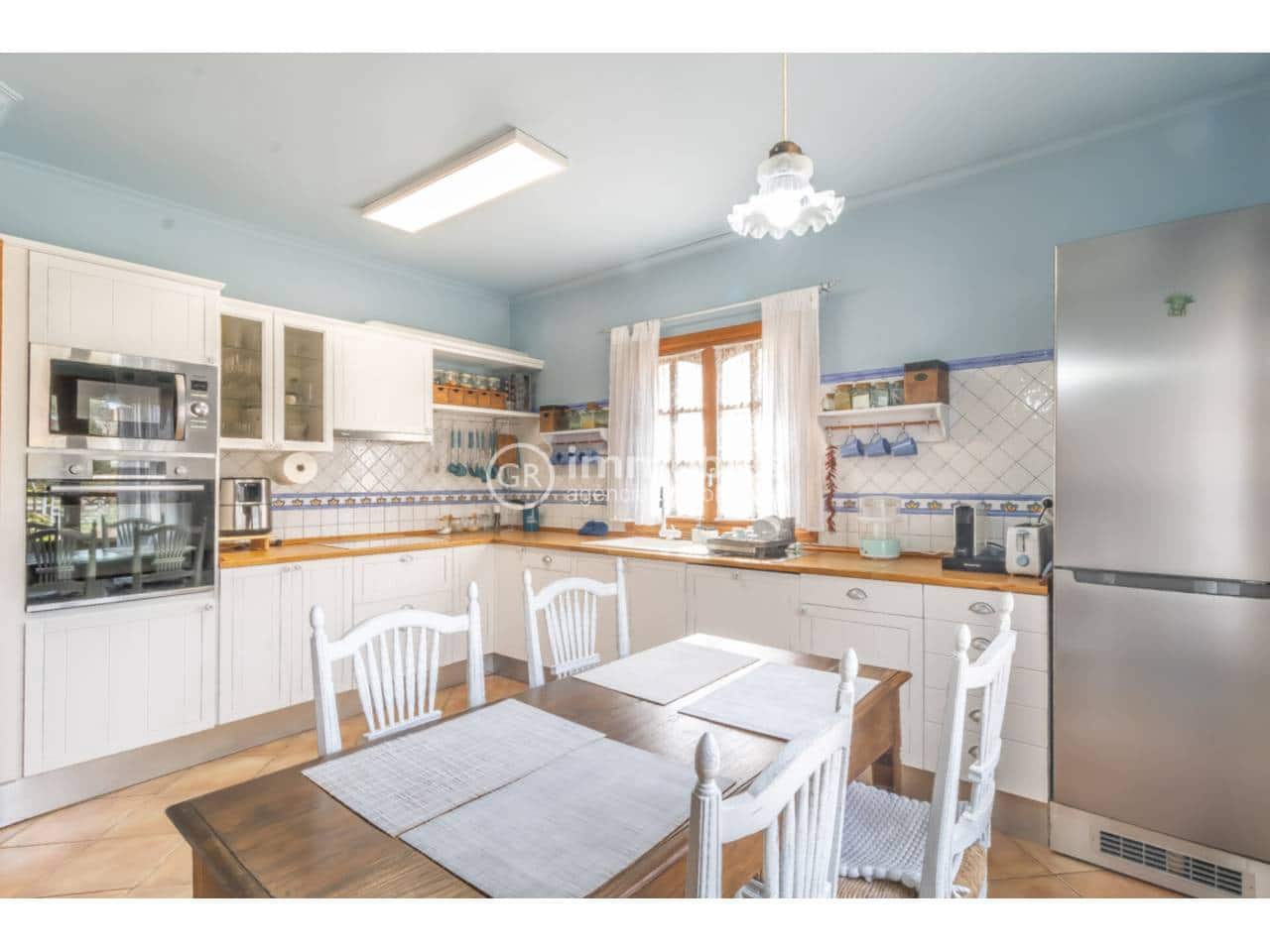 3 bedroom Villa for sale in Llucmajor with pool garage - € 999,000 (Ref: 9437951)