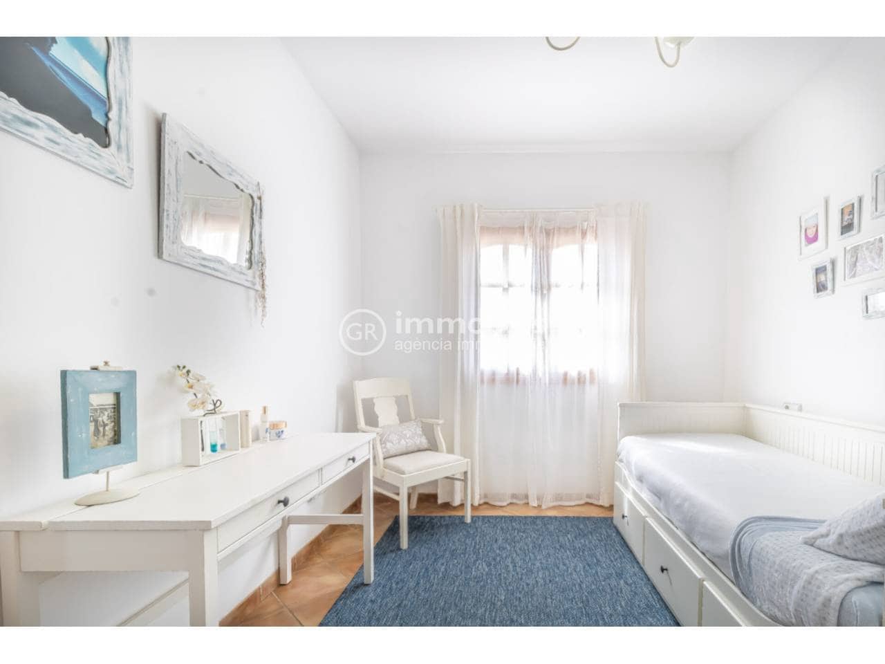 3 bedroom Villa for sale in Llucmajor with pool garage - € 999,000 (Ref: 9437951)