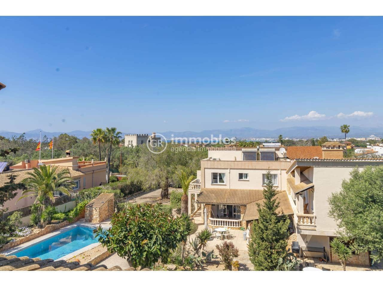 3 bedroom Villa for sale in Llucmajor with pool garage - € 999,000 (Ref: 9437951)