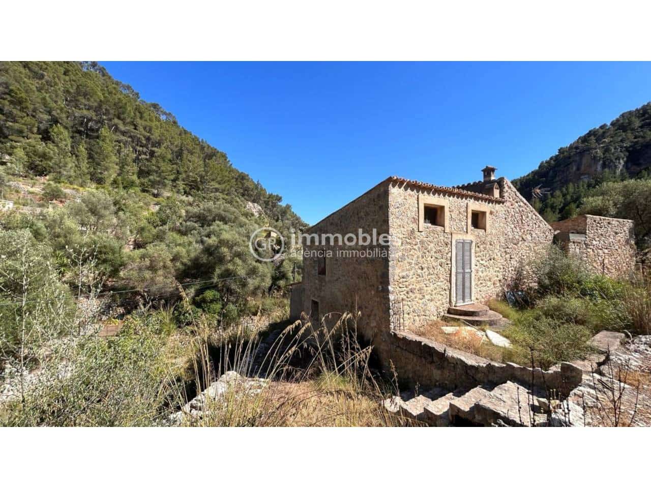 2 bedroom Finca/Country House for sale in Alaro - € 195,000 (Ref: 9437953)