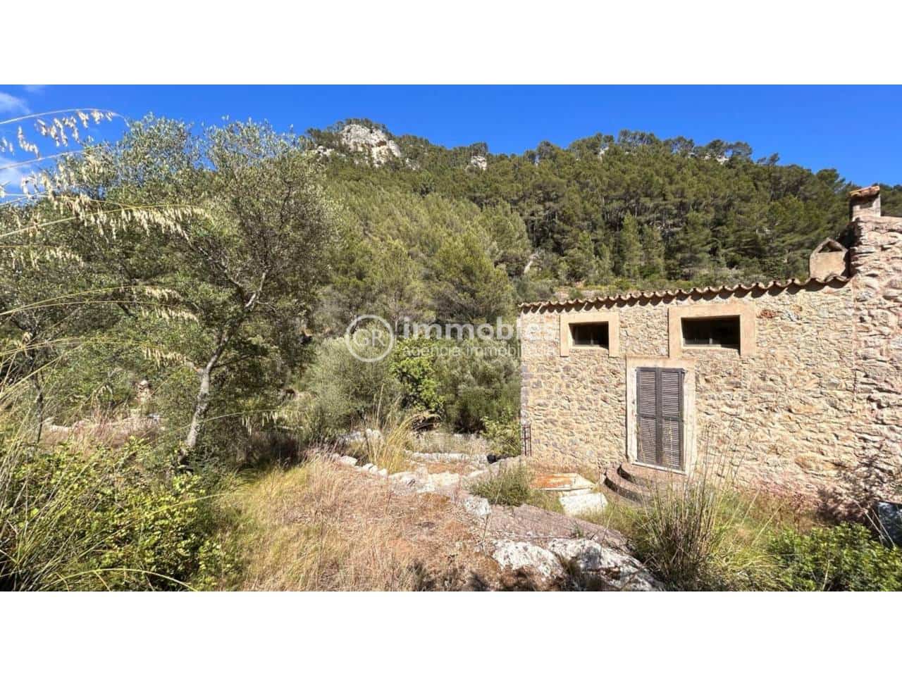 2 bedroom Finca/Country House for sale in Alaro - € 195,000 (Ref: 9437953)
