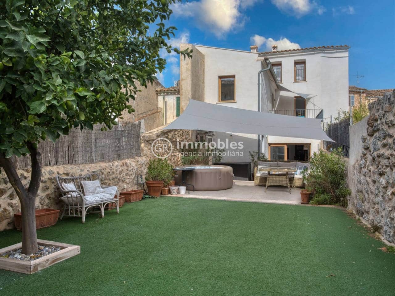 5 quarto Casa em Banda para venda em Alaro com piscina - 1 425 000 € (Ref: 9437956)