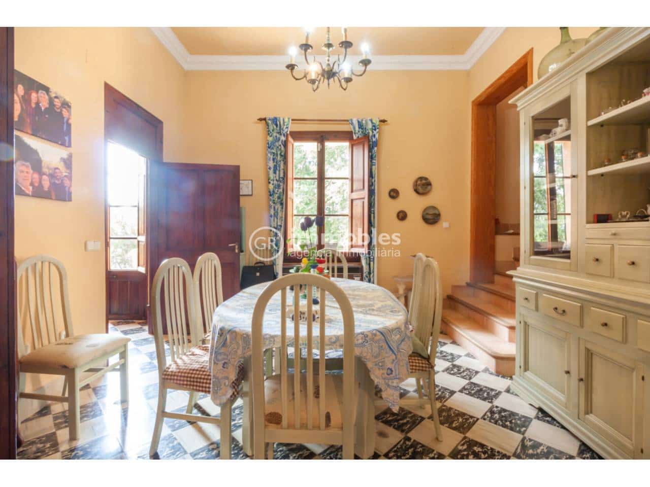 4 sypialnia Finka/Dom wiejski na sprzedaż w Costitx z basenem garażem - 850 000 € (Ref: 9437959)