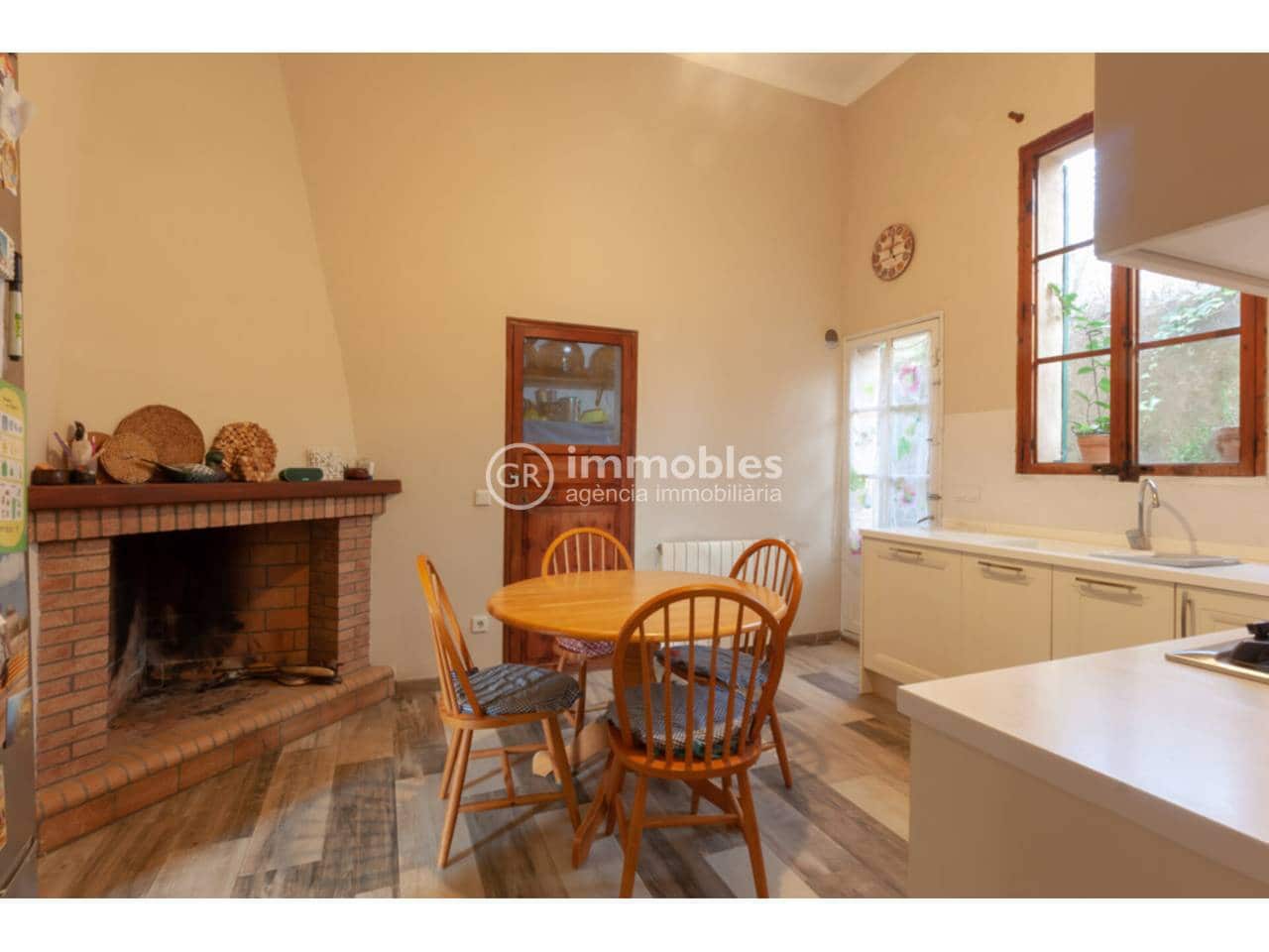 4 sypialnia Finka/Dom wiejski na sprzedaż w Costitx z basenem garażem - 850 000 € (Ref: 9437959)