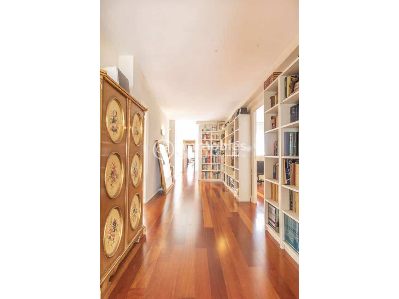 4 bedroom Flat for sale in Palma de Mallorca - € 890,000 (Ref: 9437963)