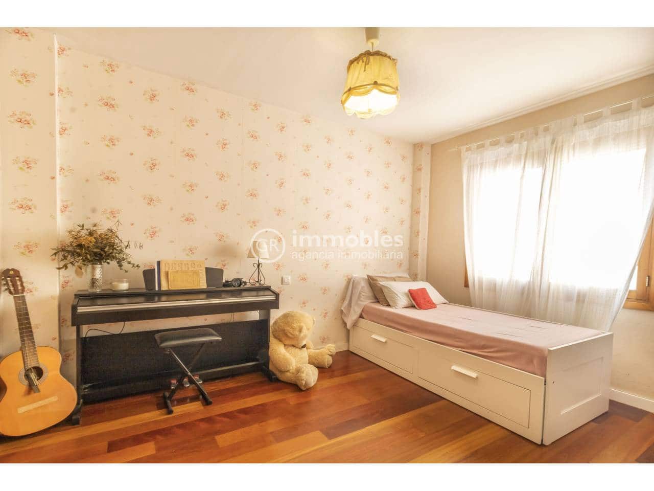 4 bedroom Flat for sale in Palma de Mallorca - € 890,000 (Ref: 9437963)