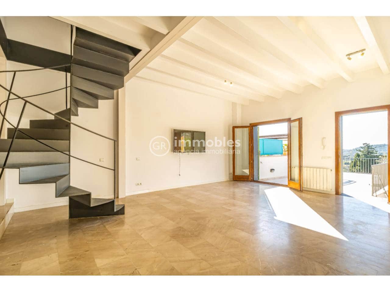 3 quarto Casa em Banda para venda em Alaro com garagem - 875 000 € (Ref: 9437966)