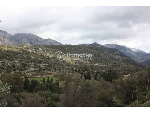 5 makuuhuone Maalaistalo myytävänä paikassa Orient, Bunyola - 1 490 000 € (Ref: 9437968)