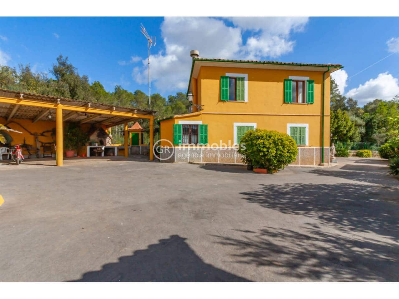 4 bedroom Villa for sale in Sa Pobla with pool garage - € 1,500,000 (Ref: 9437969)