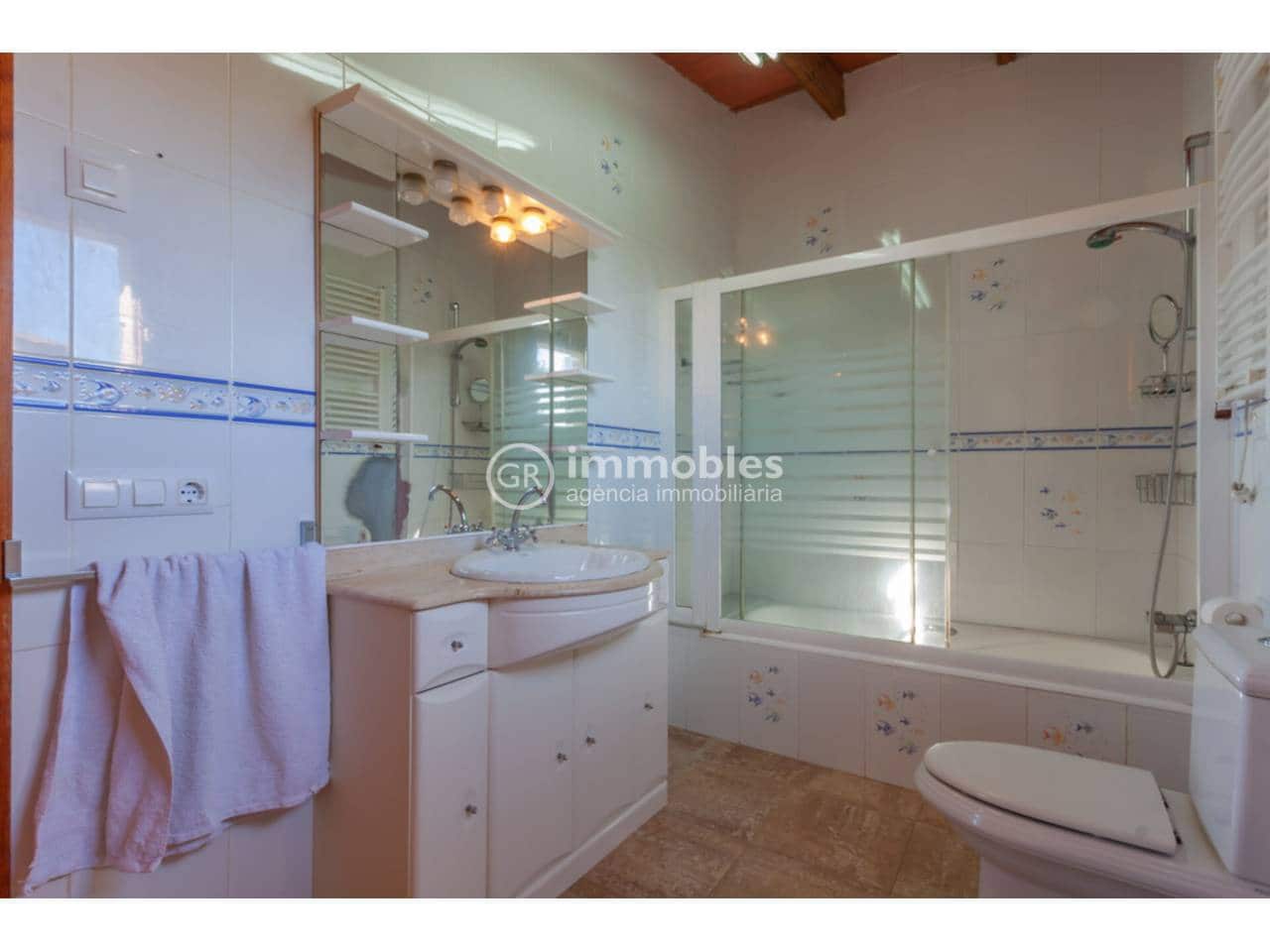 5 bedroom Finca/Country House for sale in Alaro - € 650,000 (Ref: 9437972)