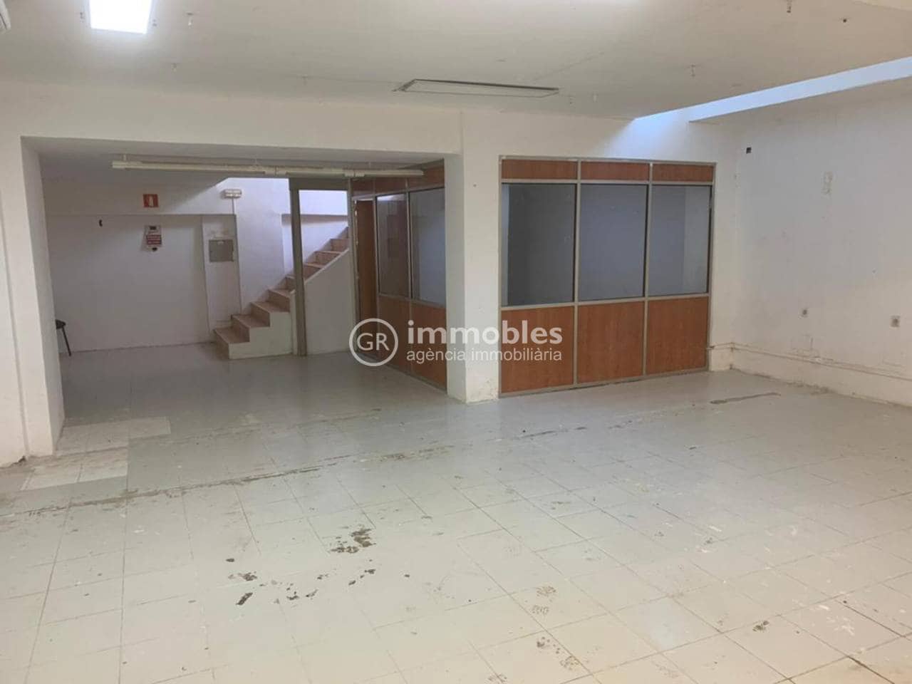Commercial for sale in Palma de Mallorca - € 252,000 (Ref: 9437976)