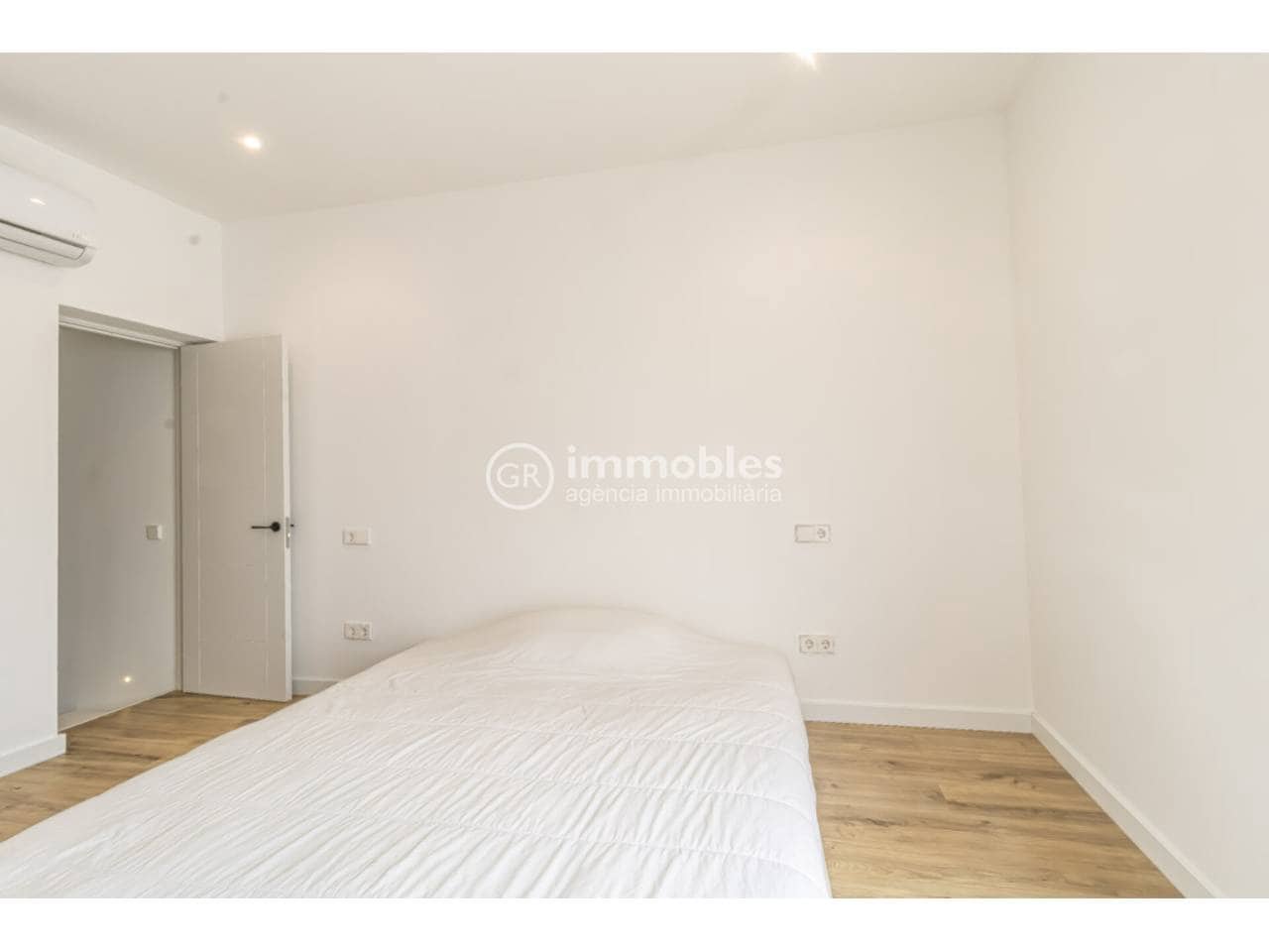 2 quarto Casa em Banda para venda em Alaro com piscina - 620 000 € (Ref: 9437981)