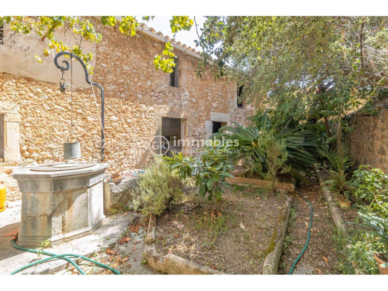 6 quarto Casa em Banda para venda em Alaro com garagem - 1 980 000 € (Ref: 9437982)