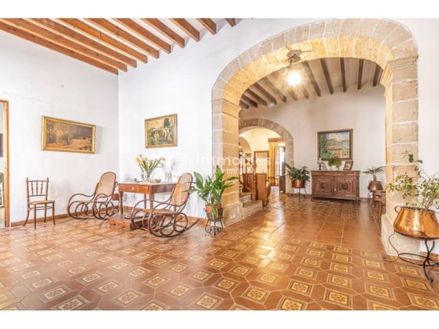 6 quarto Casa em Banda para venda em Alaró com garagem - 1 980 000 € (Ref: 9437982)