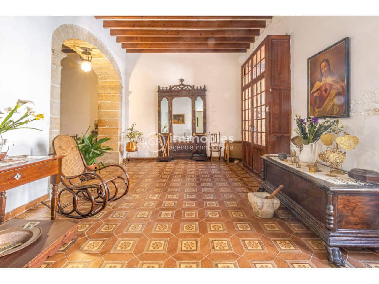 6 quarto Casa em Banda para venda em Alaro com garagem - 1 980 000 € (Ref: 9437982)