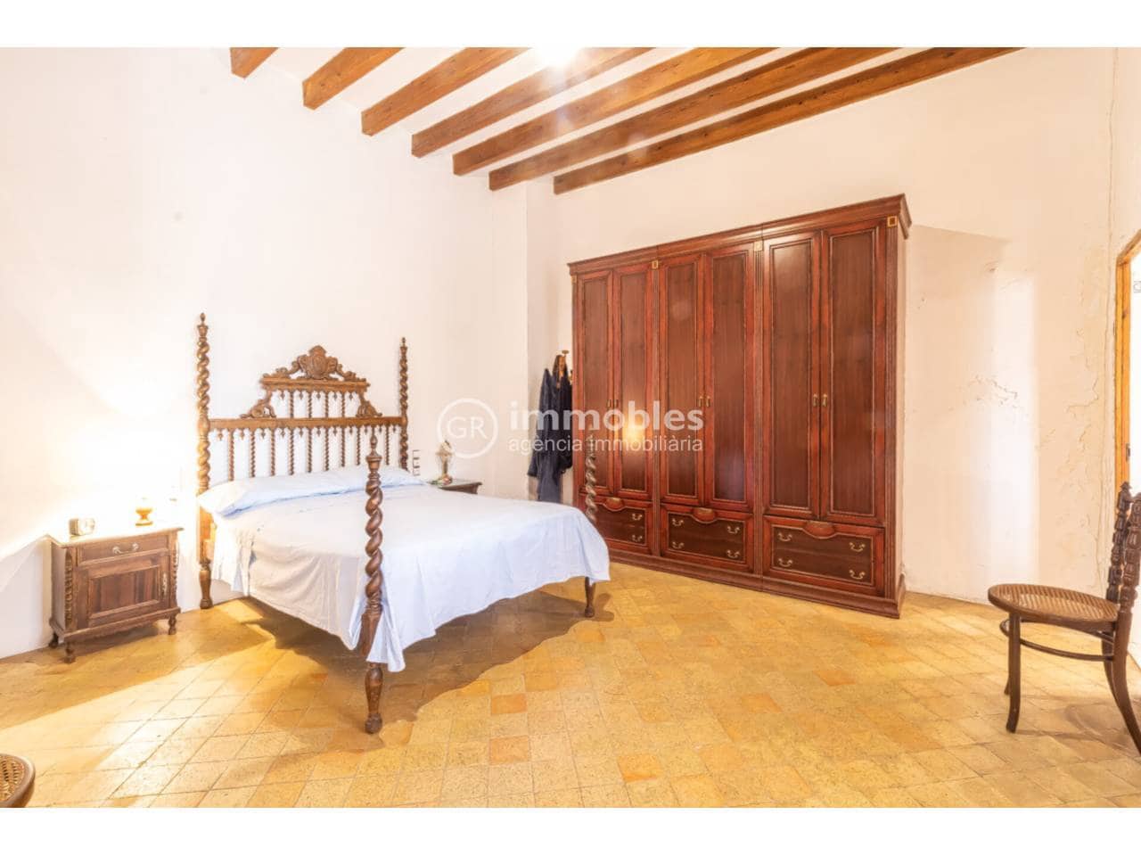6 quarto Casa em Banda para venda em Alaro com garagem - 1 980 000 € (Ref: 9437982)