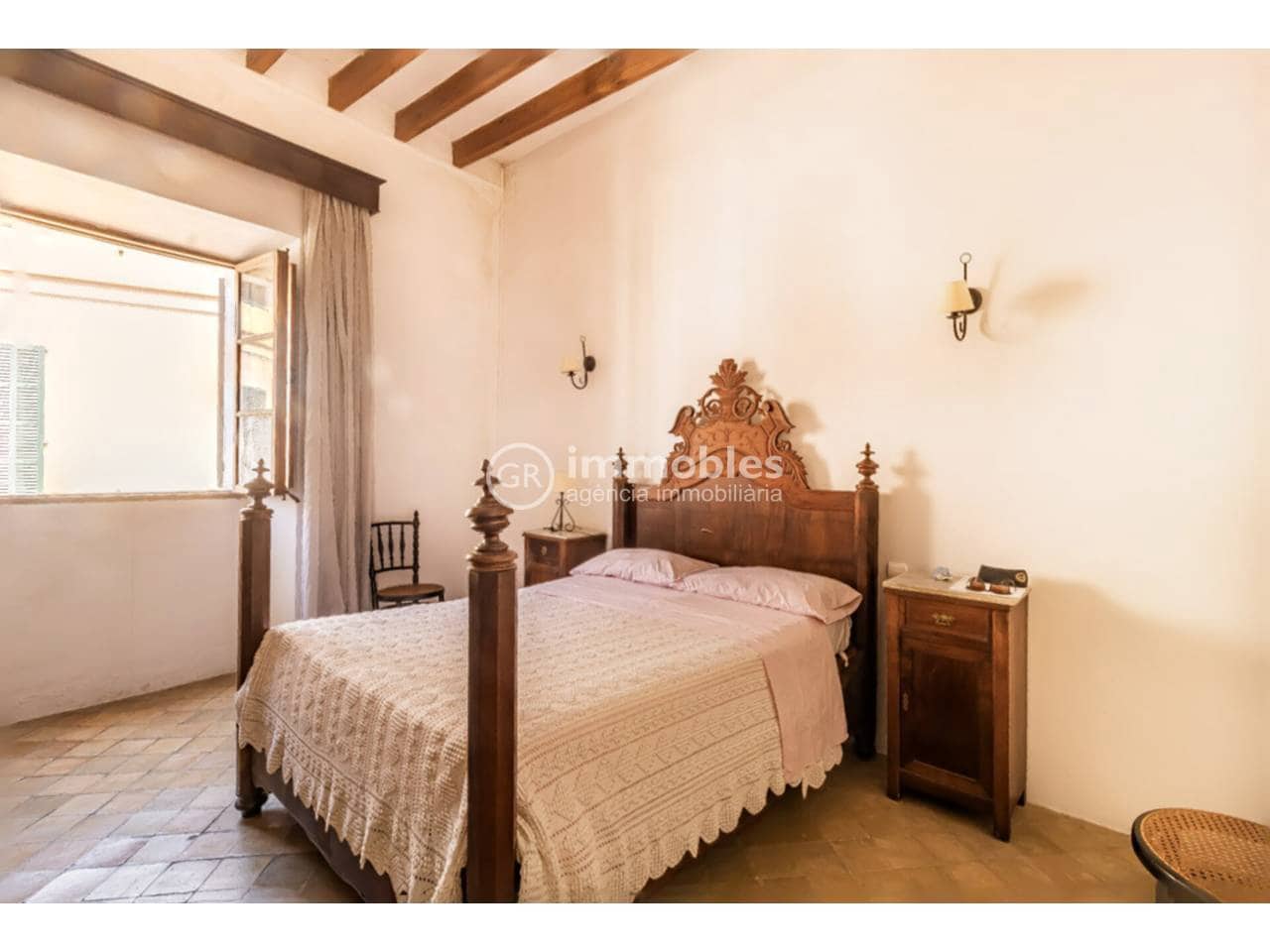 6 quarto Casa em Banda para venda em Alaro com garagem - 1 980 000 € (Ref: 9437982)