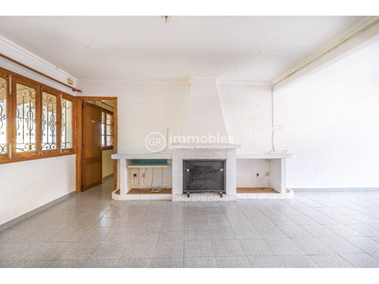 3 bedroom Finca/Country House for sale in Alaro with garage - € 716,000 (Ref: 9437986)